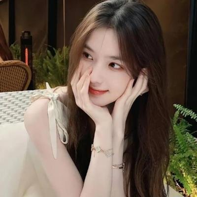 重生黑月光，大小姐她专治不服